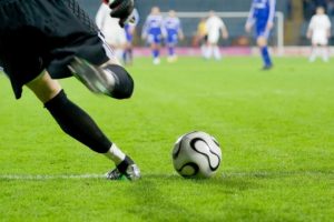 Strategies of Betting on Total in Soccer